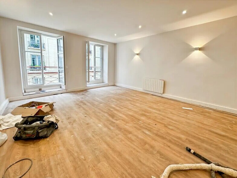 Bureau dans Paris à louer - Photo de l’immeuble – Image 1 sur 6