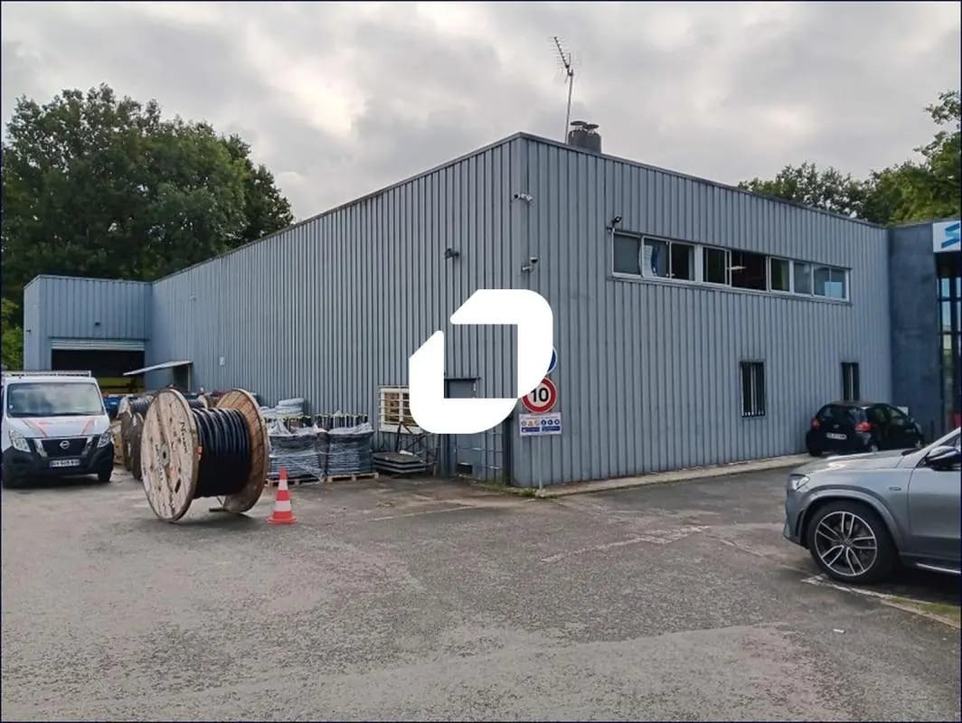 Bureau dans Valenton à vendre Photo de l’immeuble– Image 1 sur 11