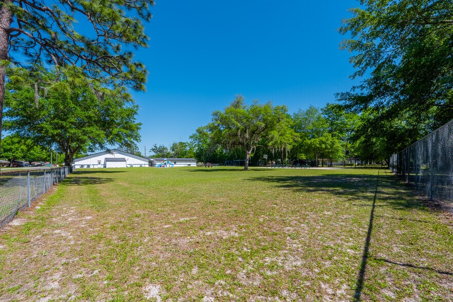 590 N 7th St, Macclenny, FL à vendre - Photo de l’immeuble – Image 2 sur 60