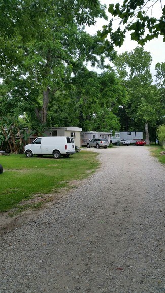 Plus de détails pour 404 W 3rd St, League City, TX - Logement à vendre