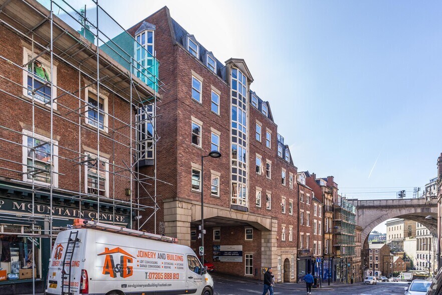 22-28 Dean St, Newcastle Upon Tyne à louer - Photo principale – Image 1 sur 3