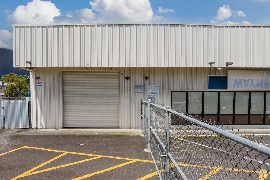 45-620 Kamehameha Hwy, Kaneohe, HI à louer - Photo de l’immeuble – Image 2 sur 8
