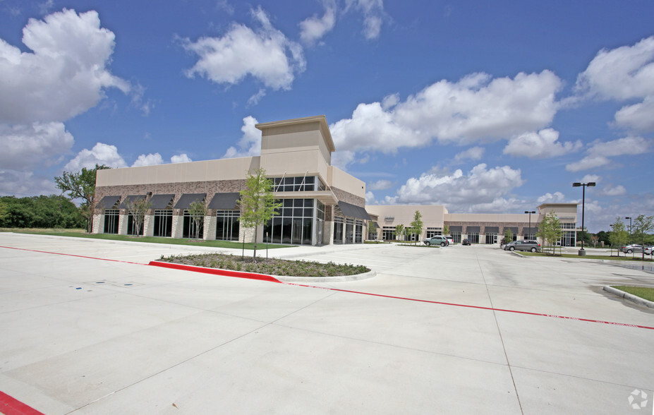100 Bourland Rd, Keller, TX à louer - Photo de l’immeuble – Image 2 sur 3