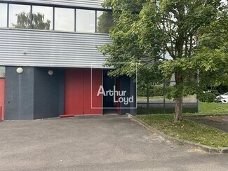 Plus de détails pour Local d'activités à louer