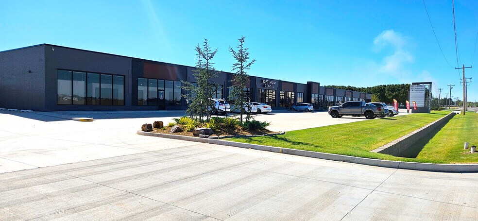 550 NE 24th St, Newcastle, OK à vendre - Photo de l’immeuble – Image 3 sur 34