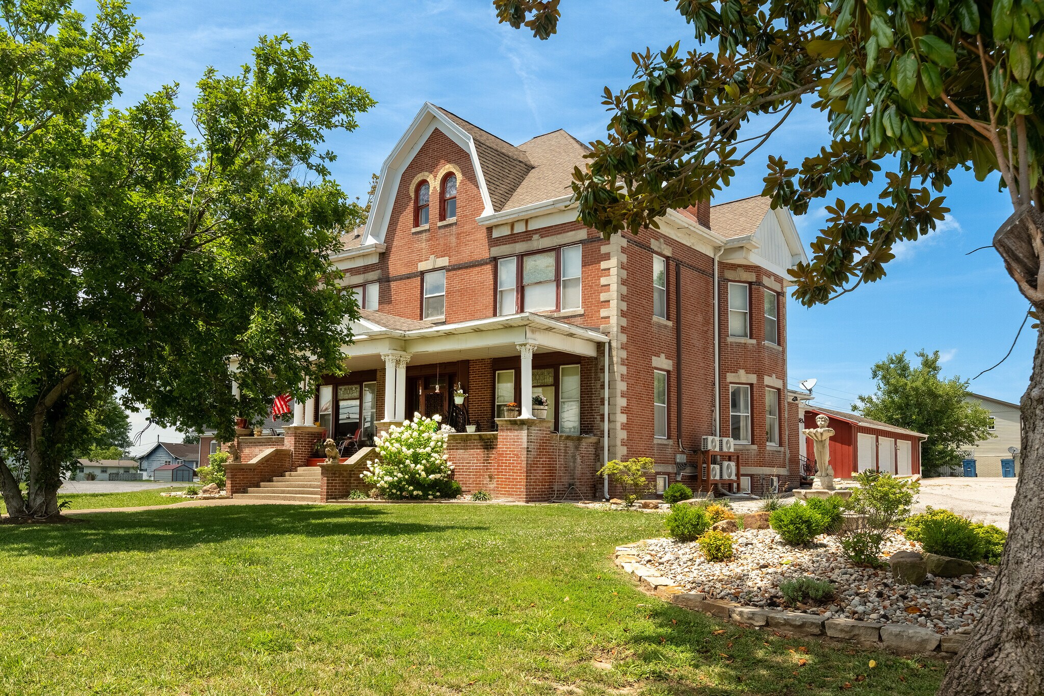 1414 W MAin St, Marion, IL à vendre Photo de l’immeuble– Image 1 sur 87