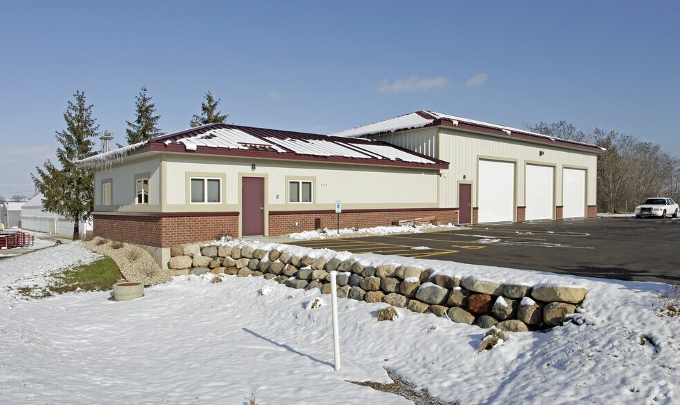 8494 Market St, Middleton, WI à vendre - Photo principale – Image 1 sur 3