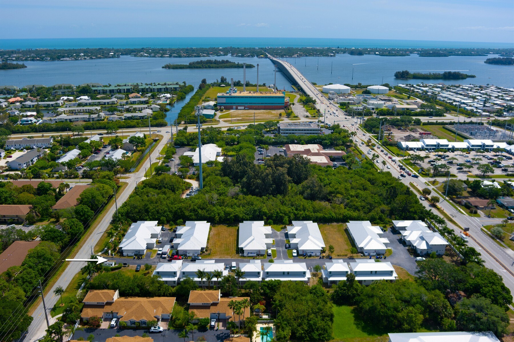401 18th St, Vero Beach, FL à vendre Photo intérieure– Image 1 sur 36