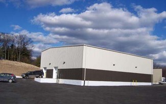 Plus de détails pour 90 Hayward St, Franklin, MA - Local d'activités à louer