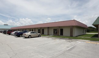 Plus de détails pour 101-113 NE 19th Dr, Okeechobee, FL - Bureau à louer