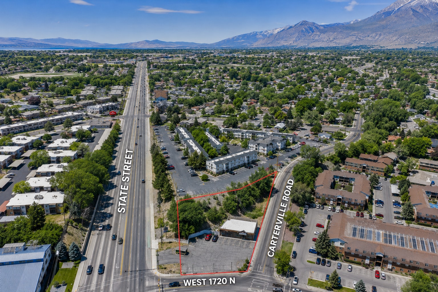 1740 N State St, Provo, UT à louer Photo principale– Image 1 sur 9