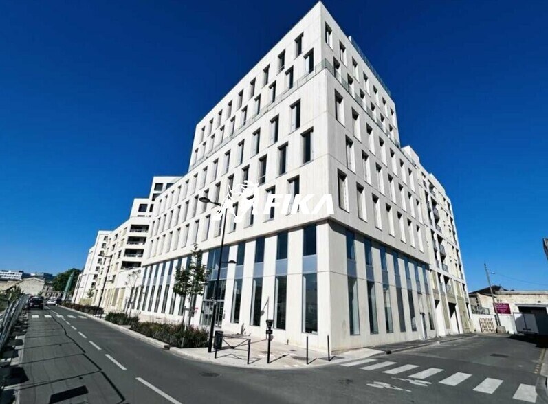 Bureau dans Bordeaux à louer - Photo de l’immeuble – Image 3 sur 16