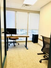 4045 S Broadway, Englewood, CO à louer Photo de l’immeuble– Image 1 sur 1