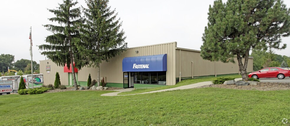 4800 Joslyn Rd, Lake Orion, MI à vendre - Photo principale – Image 2 sur 135