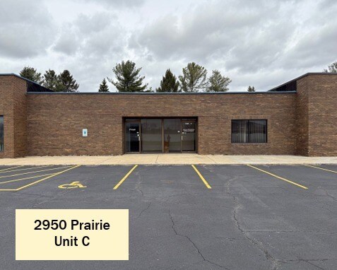 2950-2958 S Prairie Ave, Beloit, WI à louer - Photo de l’immeuble – Image 2 sur 3