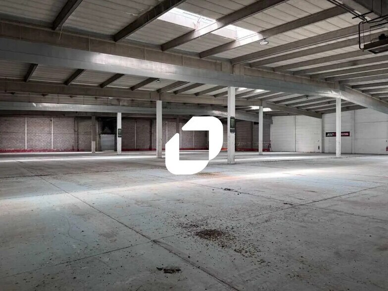 Industriel/Logistique dans Amiens à louer - Photo de l’immeuble – Image 2 sur 8