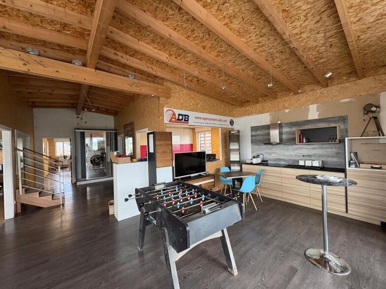 Local d'activités dans Wolfgantzen à vendre - Photo intérieure – Image 3 sur 17