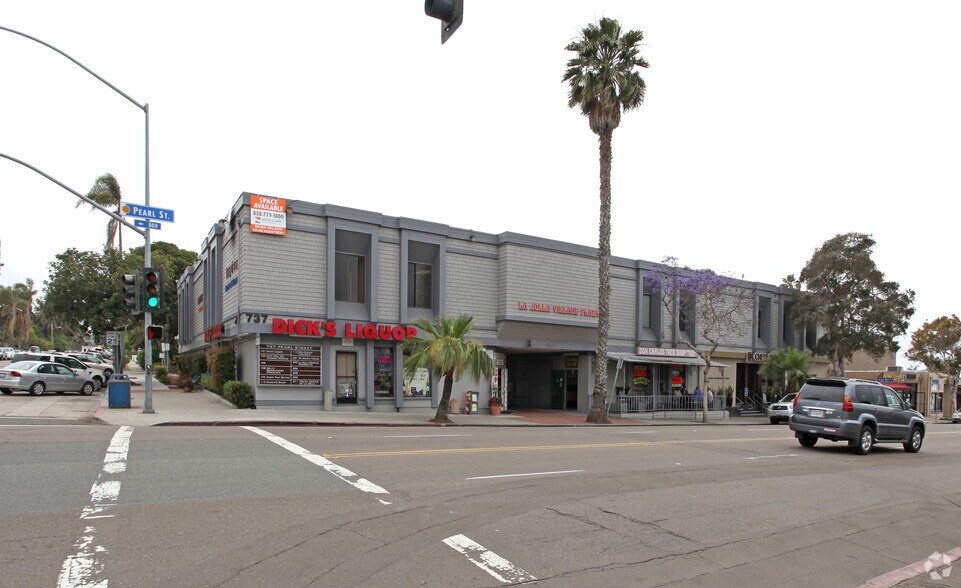 727-737 Pearl St, La Jolla, CA à louer - Photo principale – Image 1 sur 31