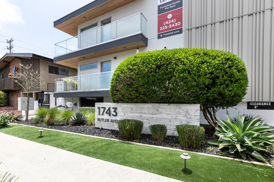 1743 Butler Ave, Los Angeles, CA à vendre - Photo de l’immeuble – Image 1 sur 47