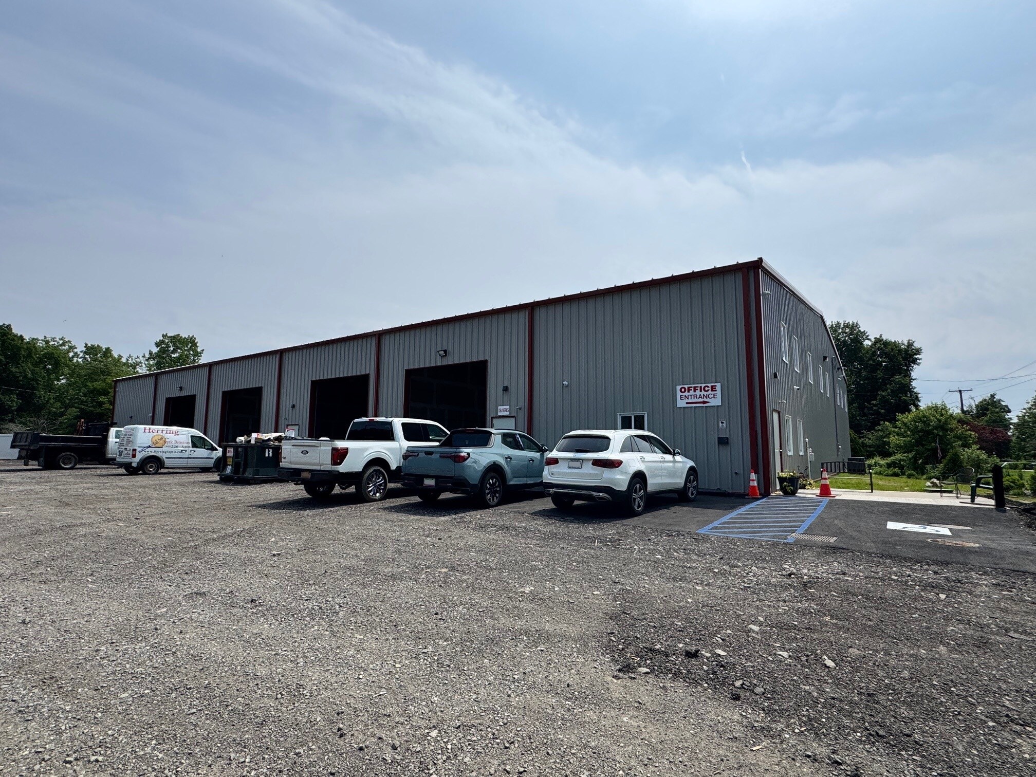 146 Old Route 9, Fishkill, NY à louer Photo principale– Image 1 sur 6