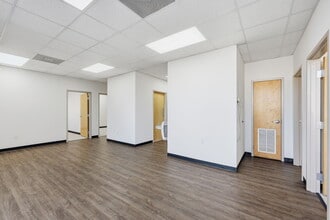 2417 Hilton Way, Gainesville, GA à louer Photo intérieure– Image 2 sur 15