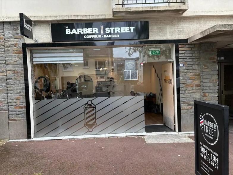 Local commercial dans Saint-Herblain à vendre - Photo de l’immeuble – Image 1 sur 4