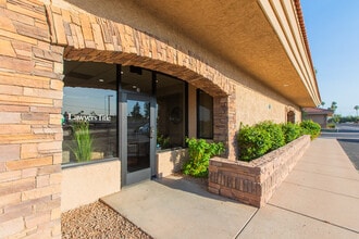 510 S Greenfield Rd, Mesa, AZ à louer Photo de l’immeuble– Image 2 sur 12