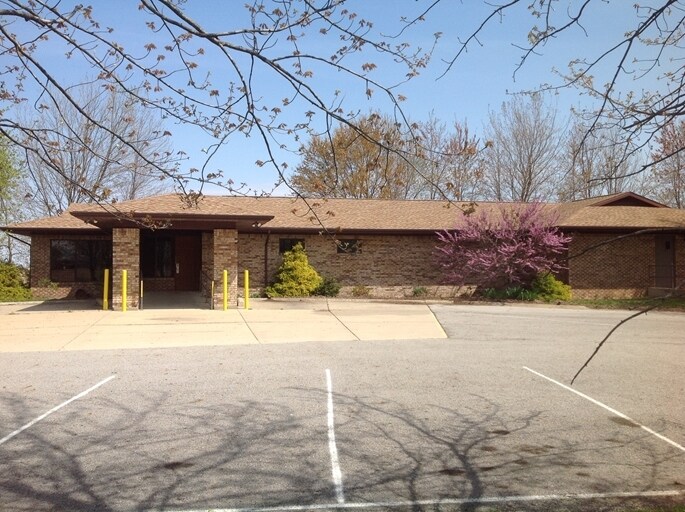 510 W Jackson St, Mulberry, IN à louer Photo principale– Image 1 sur 15