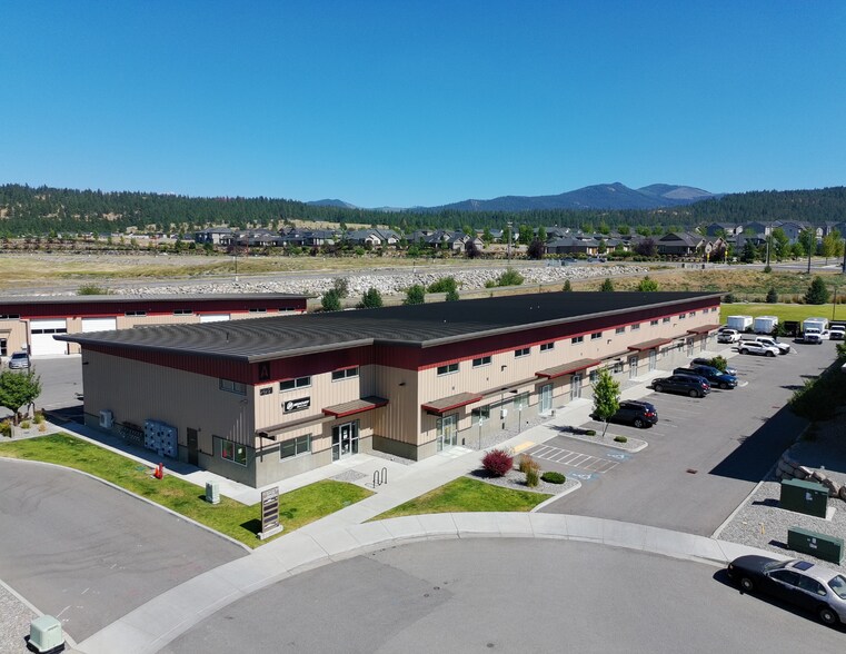 24250 E Knox Ln, Liberty Lake, WA à louer - Photo de l’immeuble – Image 1 sur 10