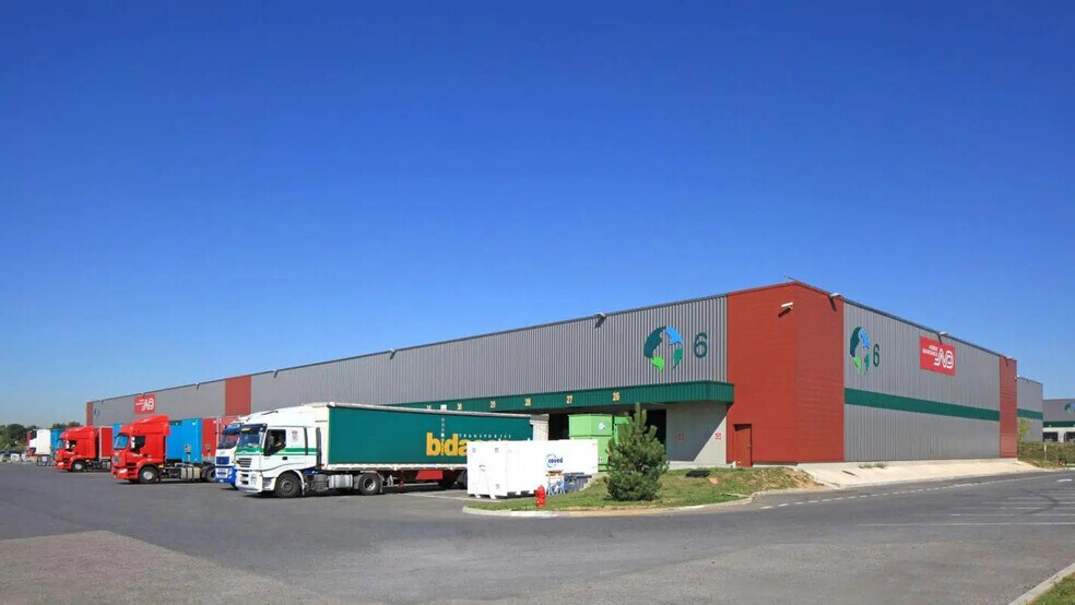 Industriel/Logistique dans Vémars à louer - Photo de l’immeuble – Image 1 sur 5