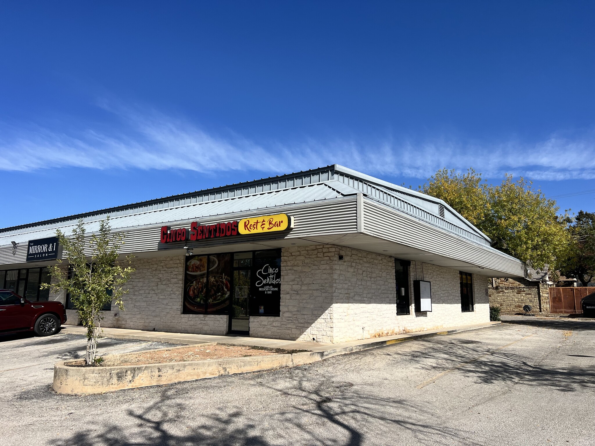 2000 Sam Bass Rd, Round Rock, TX à louer Photo de l’immeuble– Image 1 sur 5
