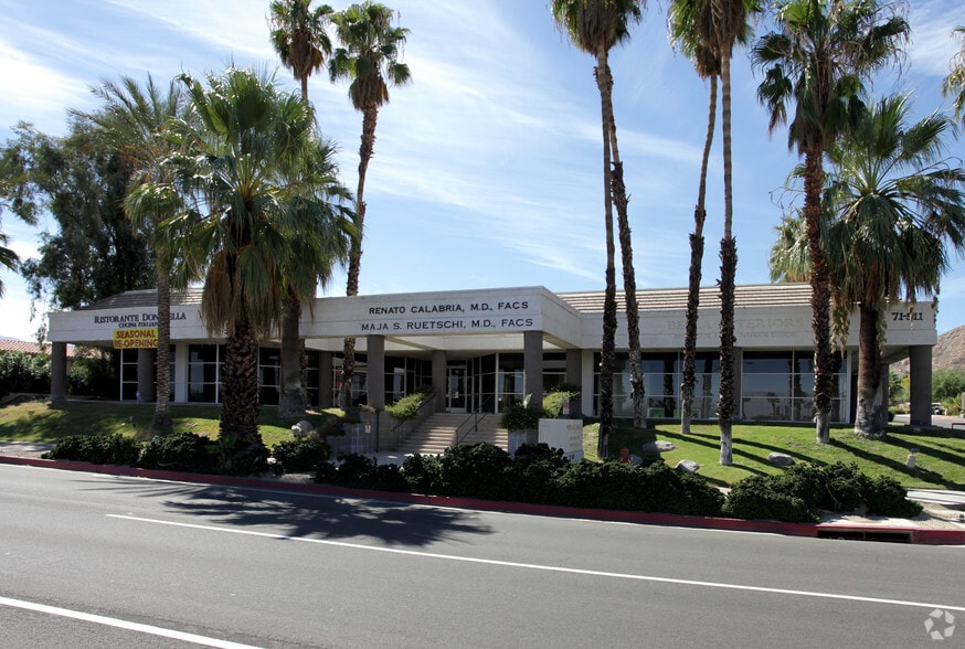 71511 Highway 111, Rancho Mirage, CA à vendre - Photo principale – Image 1 sur 2