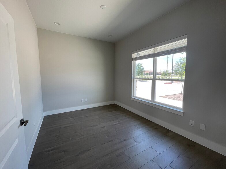 2951 FM 1460, Georgetown, TX à louer - Photo de l’immeuble – Image 3 sur 36