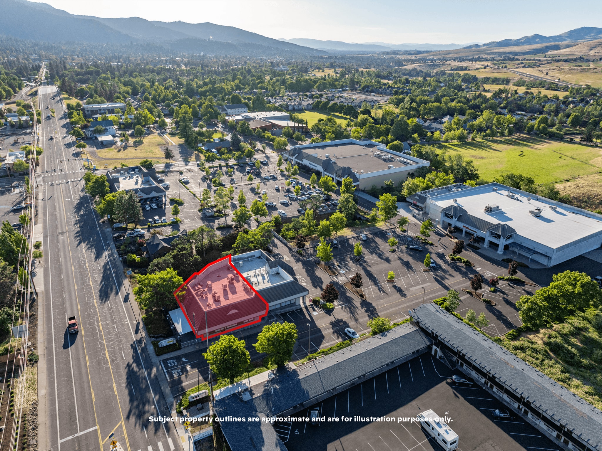 2345 Ashland St, Ashland, OR à louer Photo intérieure– Image 1 sur 49