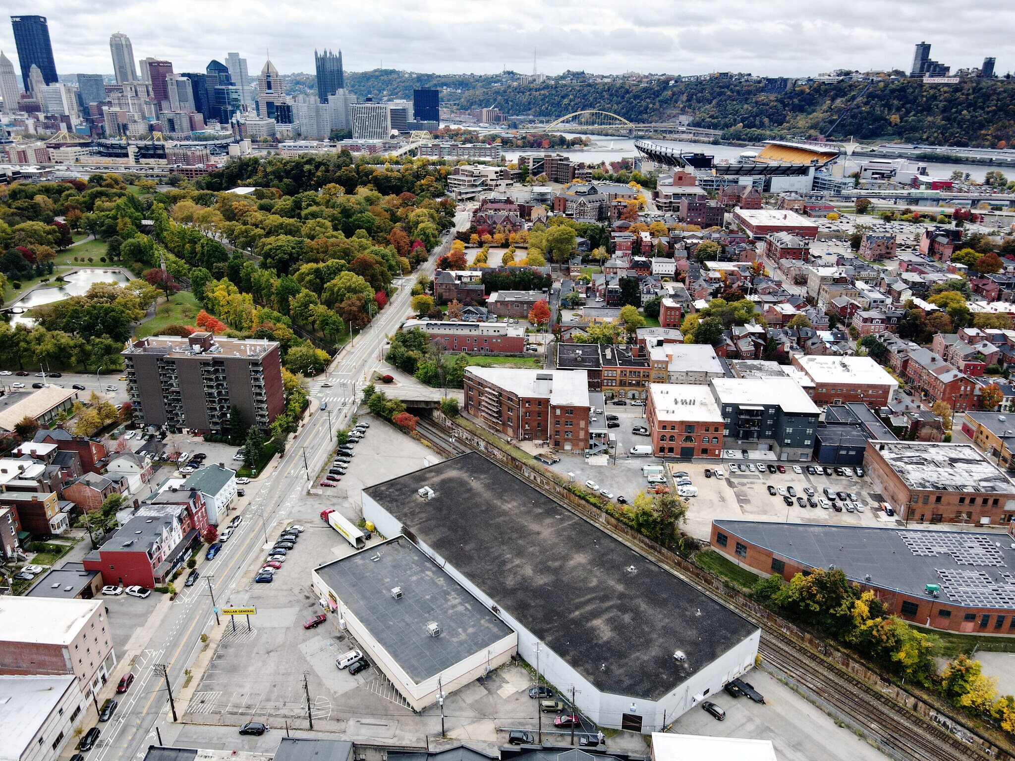 1201 Brighton Rd, Pittsburgh, PA à louer Photo de l’immeuble– Image 1 sur 6