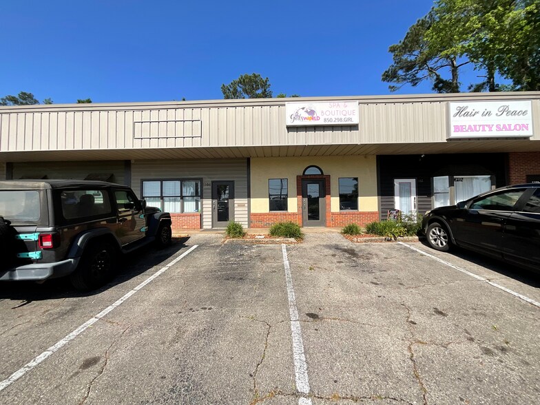 1164-1172 Capital Cir SE, Tallahassee, FL à louer - Photo de l’immeuble – Image 1 sur 6