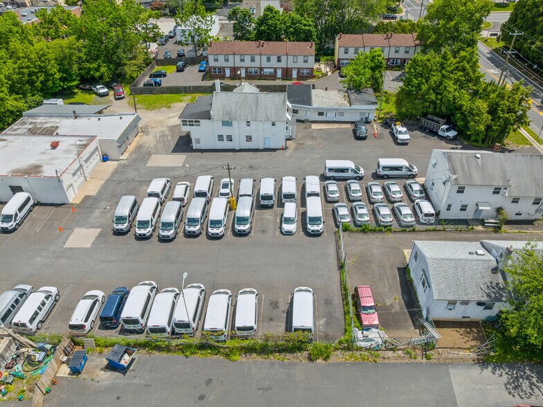Susquehanna Rd portefeuille de 3 biens à vendre sur LoopNet.fr - Aérien – Image 2 sur 16