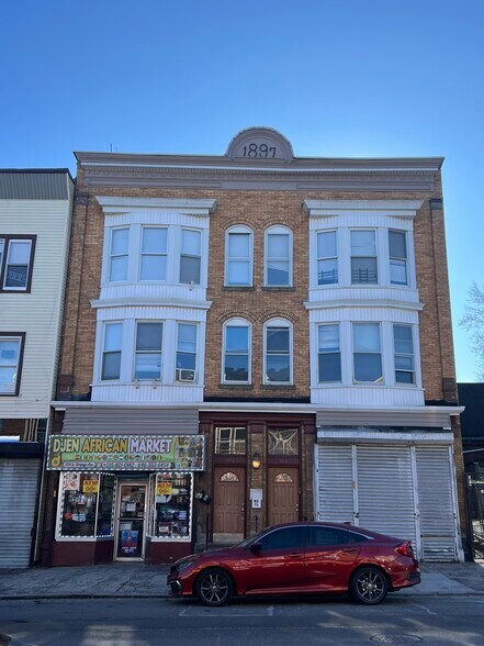 304-306 S Orange Ave, Newark, NJ à vendre - Photo de l’immeuble – Image 2 sur 11
