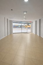 1710 Sheepshead Bay Rd, Brooklyn, NY à louer Photo intérieure– Image 2 sur 5