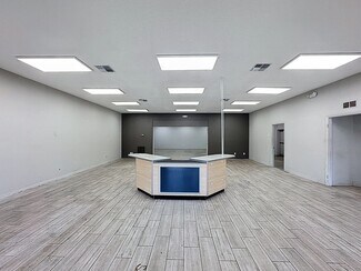 Plus de détails pour 2418 Highway 44 W, Inverness, FL - Local commercial à louer