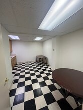 3229 Anderson Hwy, Powhatan, VA à louer Photo intérieure– Image 2 sur 5