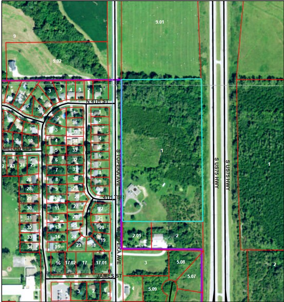 13450 S Topeka Ave, Carbondale, KS à vendre - Photo de l’immeuble – Image 2 sur 37