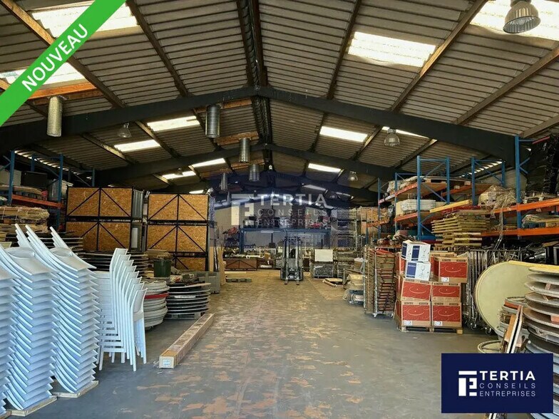 Local d’activités dans Vendargues à louer - Photo de l’immeuble – Image 1 sur 9