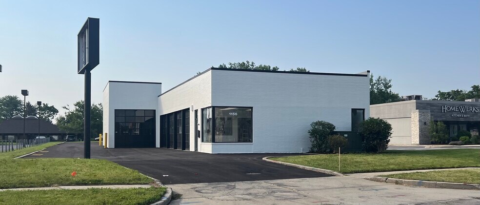 1156 E Ogden Ave, Naperville, IL à vendre - Photo de l’immeuble – Image 3 sur 3