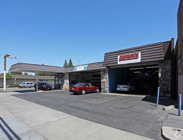 2701 Riverside Blvd, Sacramento, CA à vendre - Photo de l’immeuble – Image 1 sur 3