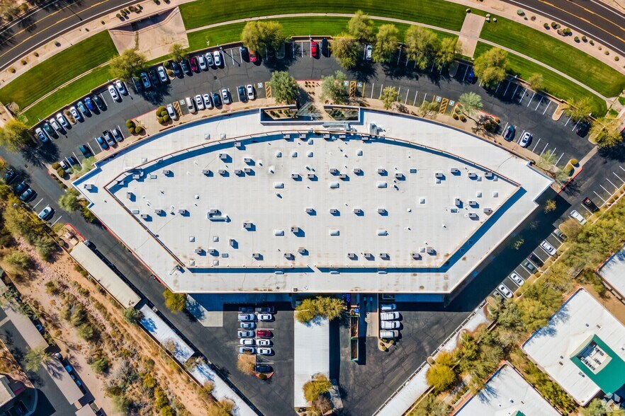 8388 E Hartford Dr, Scottsdale, AZ à louer - Photo intérieure – Image 3 sur 8