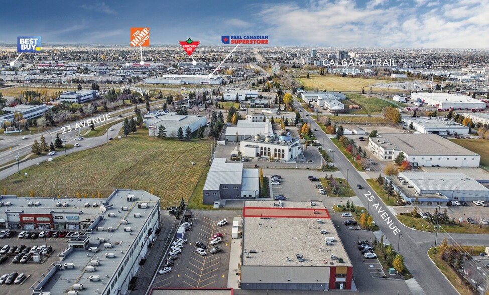 9185 25 Av NW, Edmonton, AB à louer - Photo de l’immeuble – Image 3 sur 4