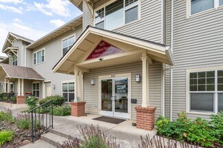 Plus de détails pour 905 Skylark Pl, Ashland, OR - Santé à vendre