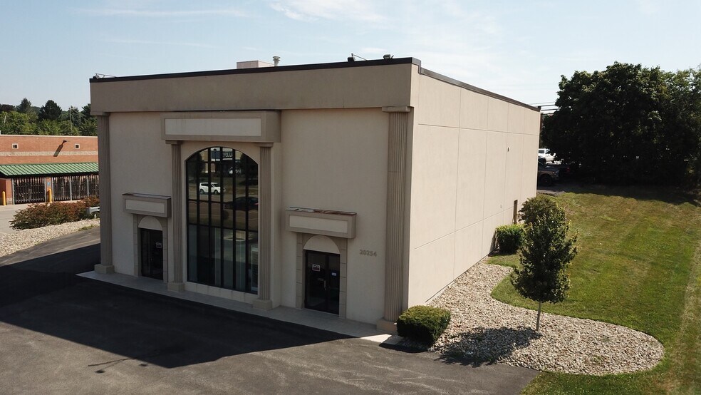 20254 US 19, Cranberry Township, PA à louer - Photo de l’immeuble – Image 2 sur 15