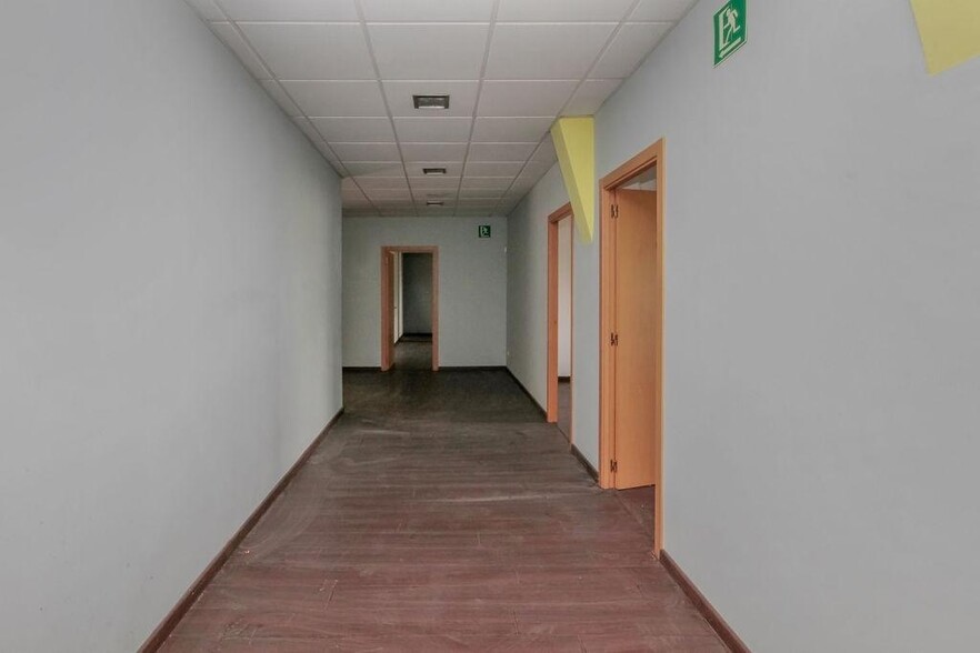 View Photo